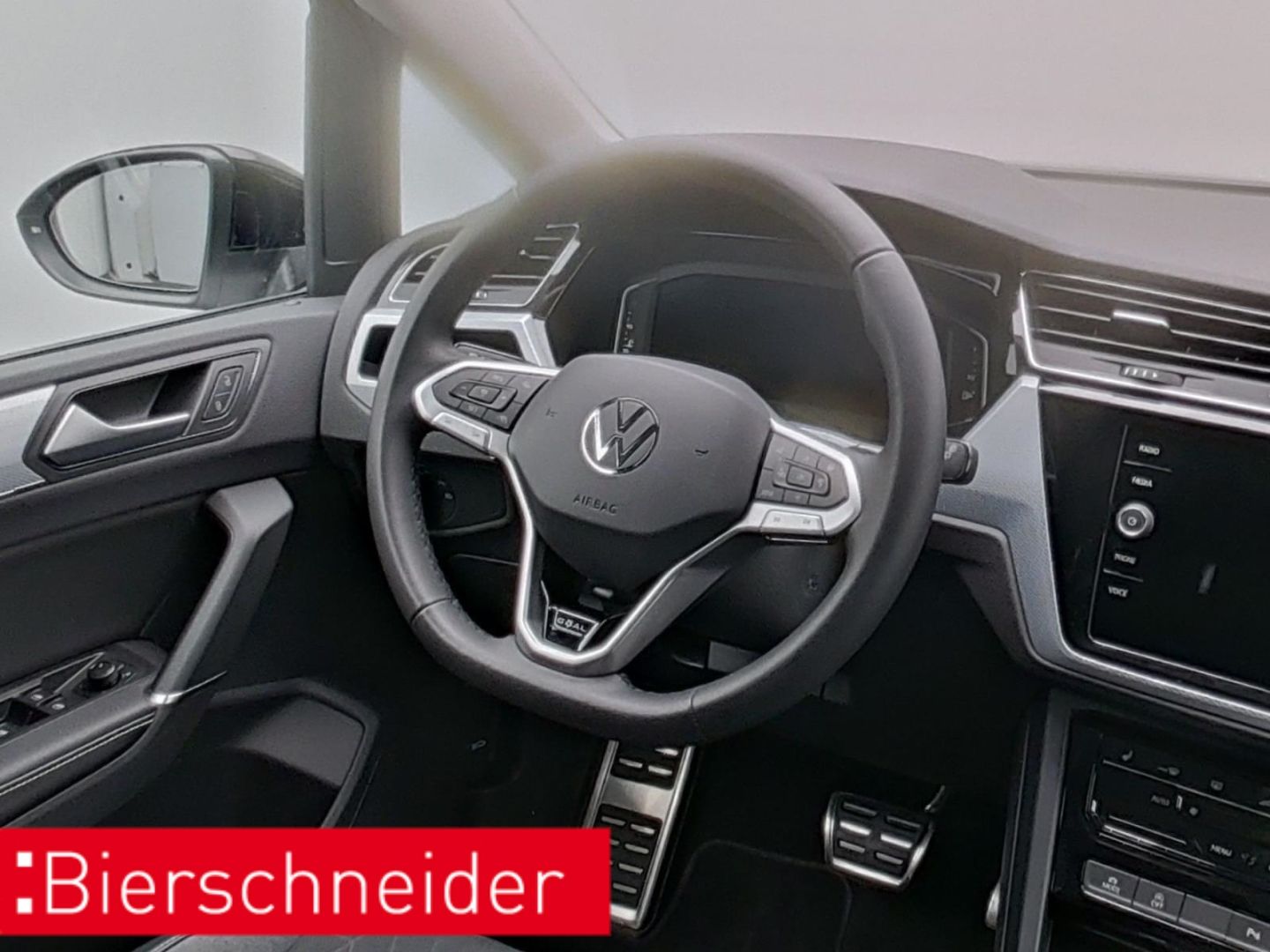 Volkswagen Touran - Bild 12