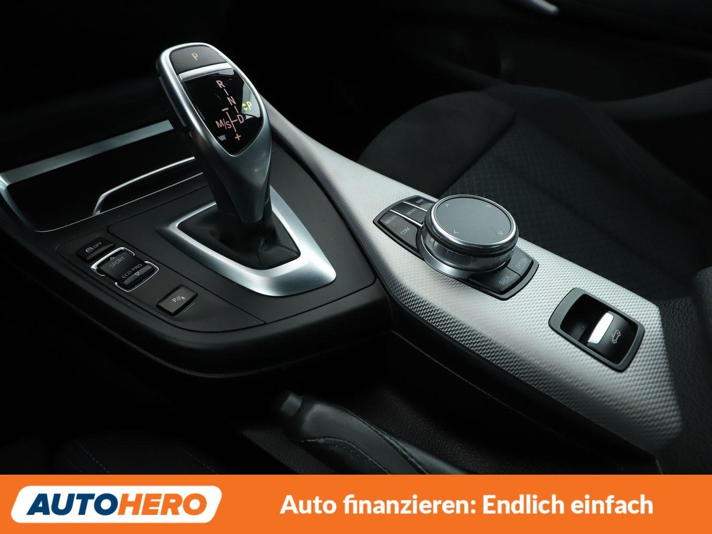 BMW 220i M Sport Aut.*NAVI*LED*PDC*TEMPO*SHZ*ALU*