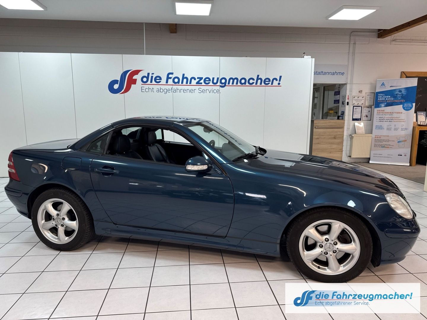 Fahrzeugabbildung Mercedes-Benz SLK 320 Leder SHZ Designo Sportsitze Klima 2.Han