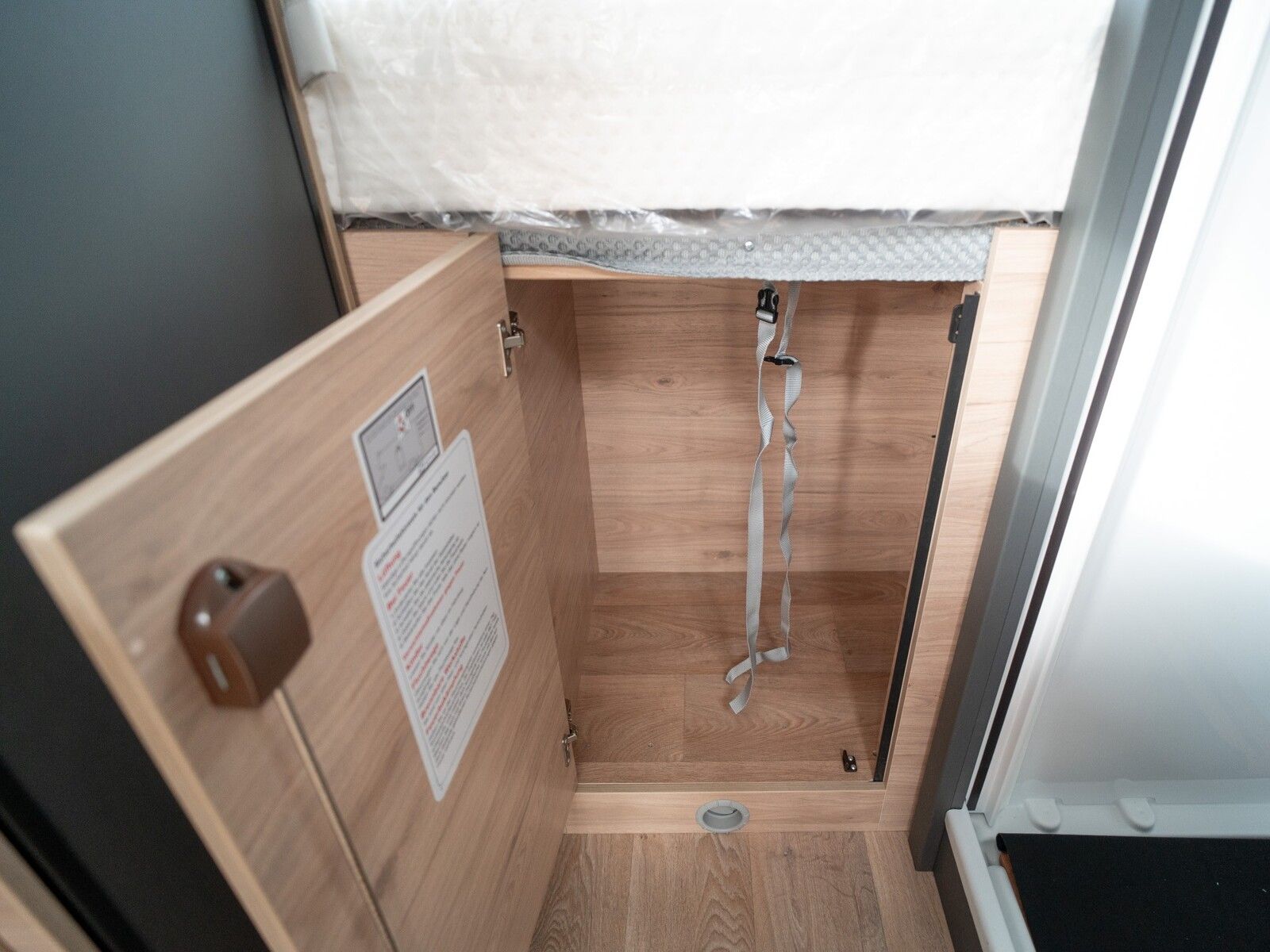 Fahrzeugabbildung Dethleffs Globebus Camp Active T 1 DIESELHEIZ*LED*NAVI*RFK