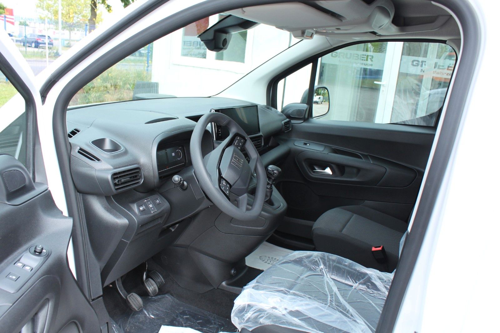 Fahrzeugabbildung Fiat Doblò L2 / erhöhte Nutzlast