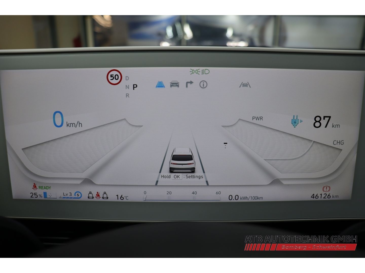 Fahrzeugabbildung Hyundai IONIQ 5 72,6 kWh UNIQ 98,2% SOH HUD El. Fondsitz