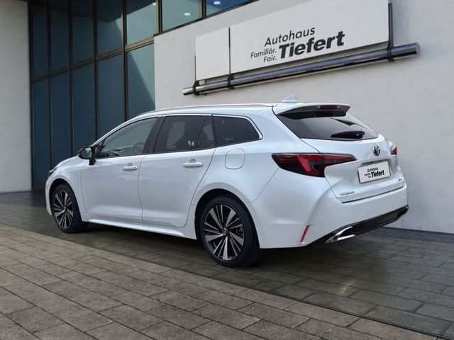 Corolla 2.0 Hybrid TS Teamplayer