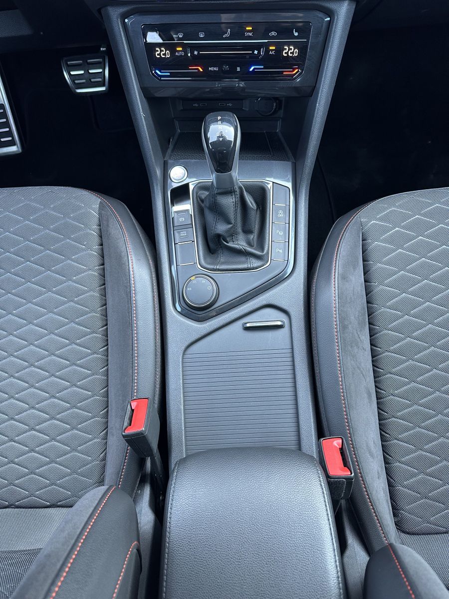 Fahrzeugabbildung SEAT Tarraco 2.0 TDI DSG FRNAV+LED+KAM+AHK+ACC+VCOCK