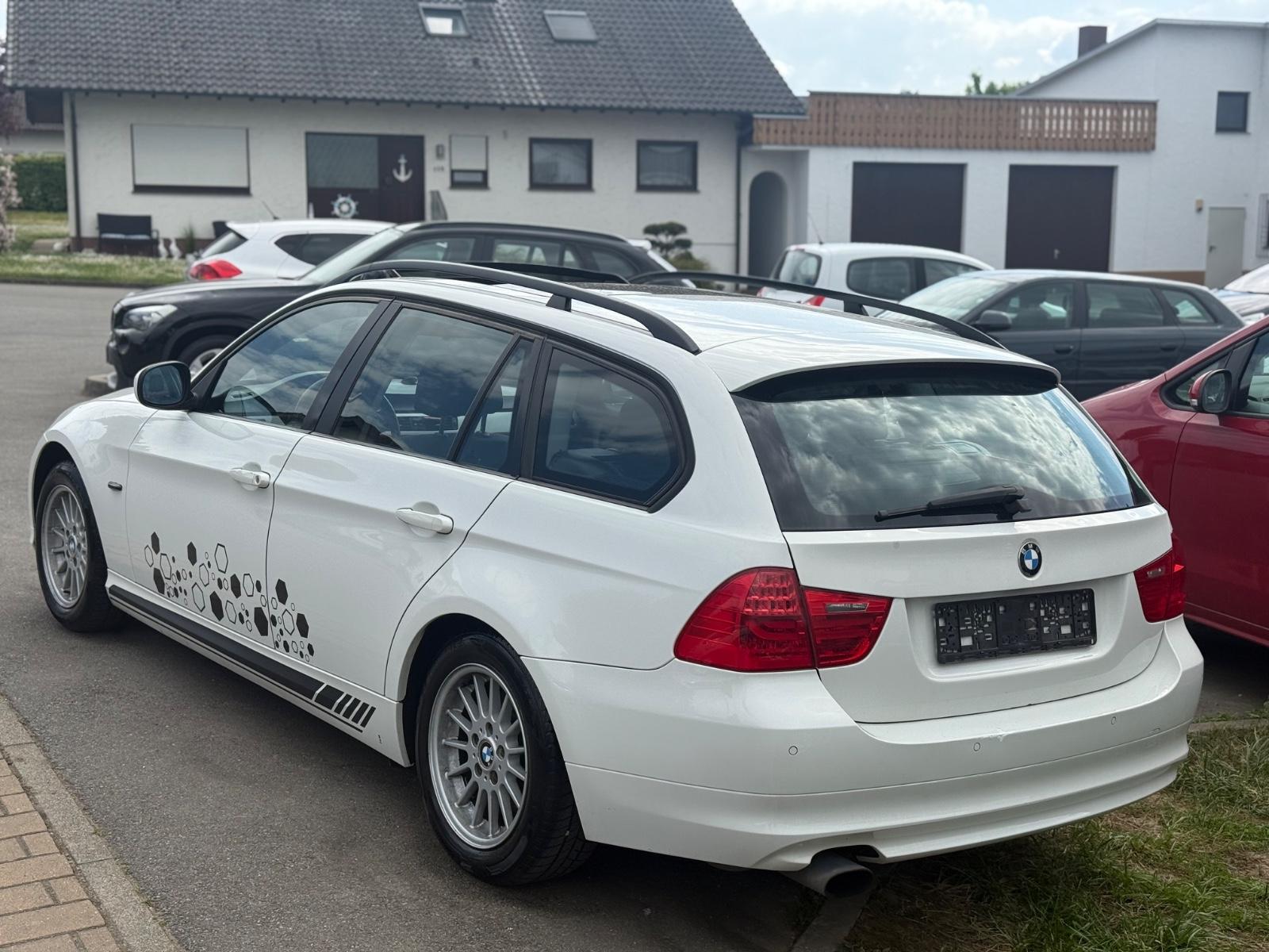 BMW 320 2009 — фото 6