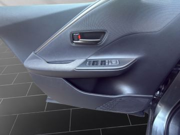 Toyota C-HR - 12