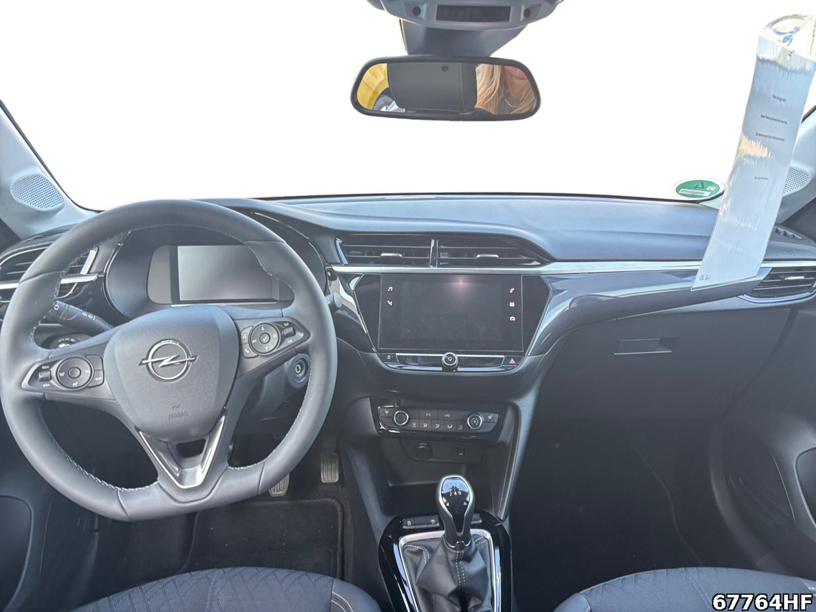 Fahrzeugabbildung Opel Corsa F +SHZ+ALLWETTERREIFEN+LEDER+LANEASSIST+