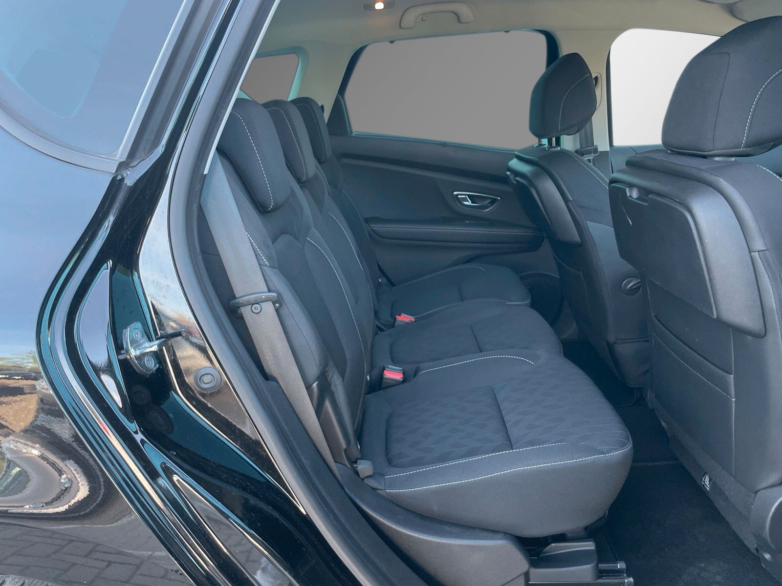 Fahrzeugabbildung Renault Scenic IV Limited*Shz*Kamera*Touch*2-Zonen*Tempo