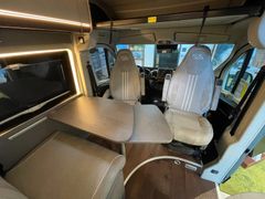 Pössl Summit Shine 640 R*Modell 2025**Automatik*Navi