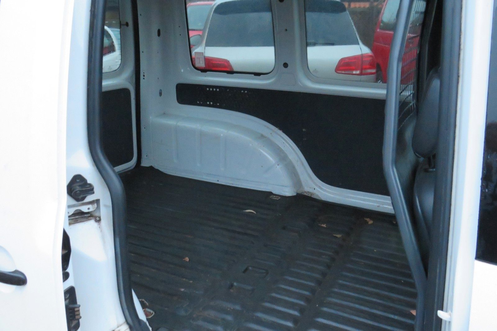 Fahrzeugabbildung Volkswagen Caddy Kasten TDI KLIMA AHK SITZH. FLEXSITZ 1.HD