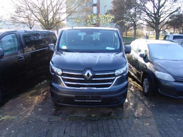 Renault Trafic - 12