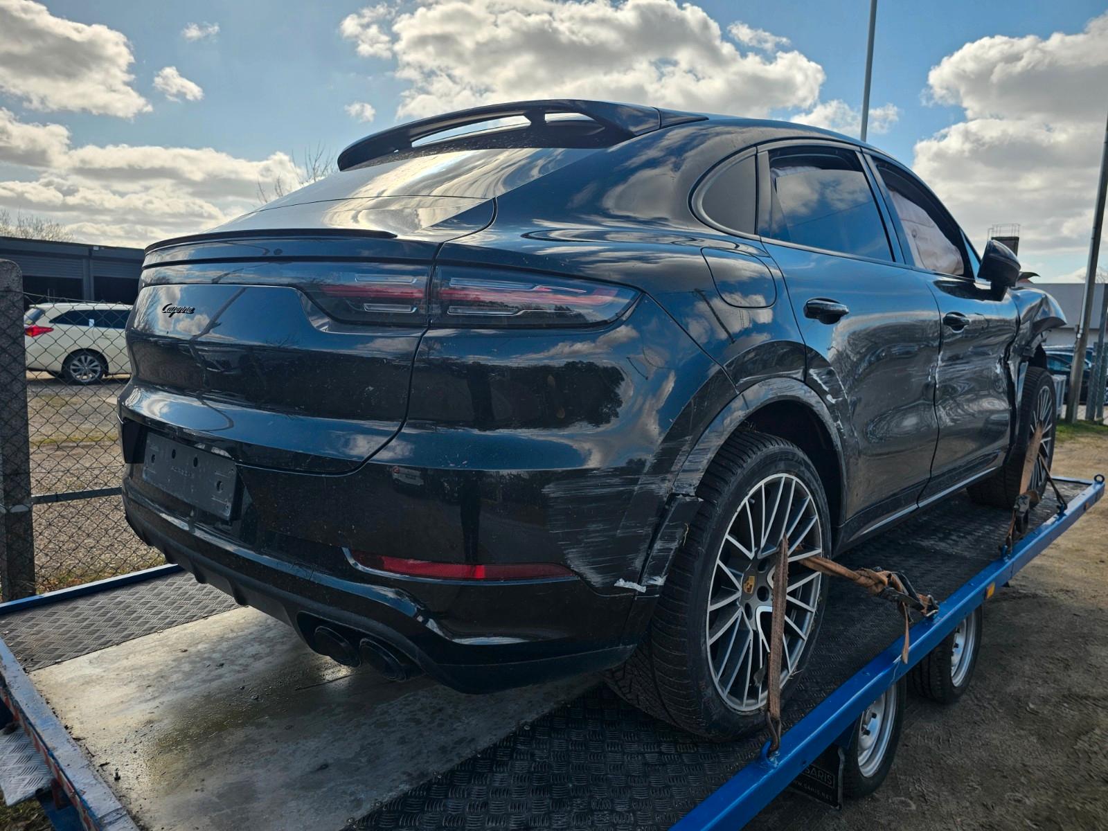 Porsche Cayenne Coupe Platinum Edition