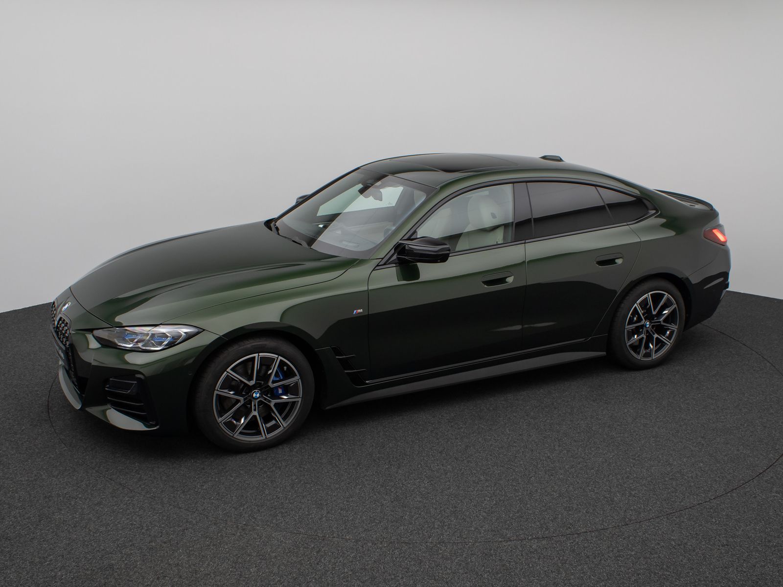 Fahrzeugabbildung BMW M440i xD GC Glasdach Laser 360°HUD DAB HiFi ACC