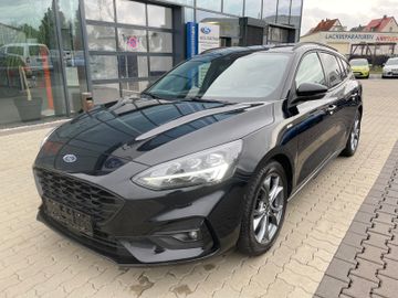 Fahrzeugabbildung Ford Focus ST-Line  LED, elek. Heckkl., Abstandstemp.