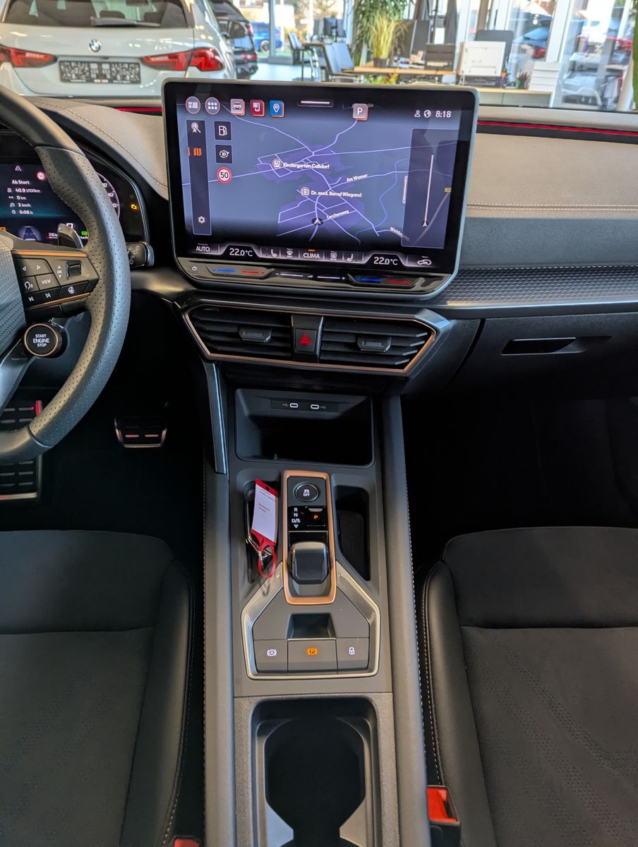 CUPRA Leon 2.0 TDI Intelligent-Dynamic-Edge-Pake Cam - Image 19