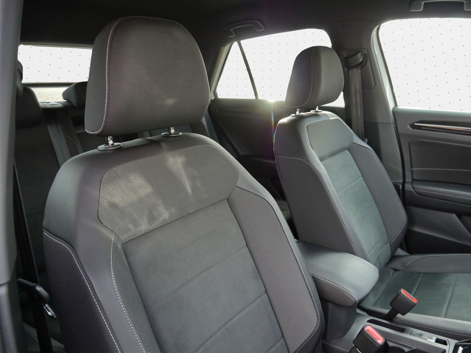 Volkswagen T-Roc - Bild 10