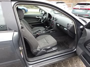 Fotografie 6 des Audi A3 1.6 Attraction*Bastlerfahrzeug