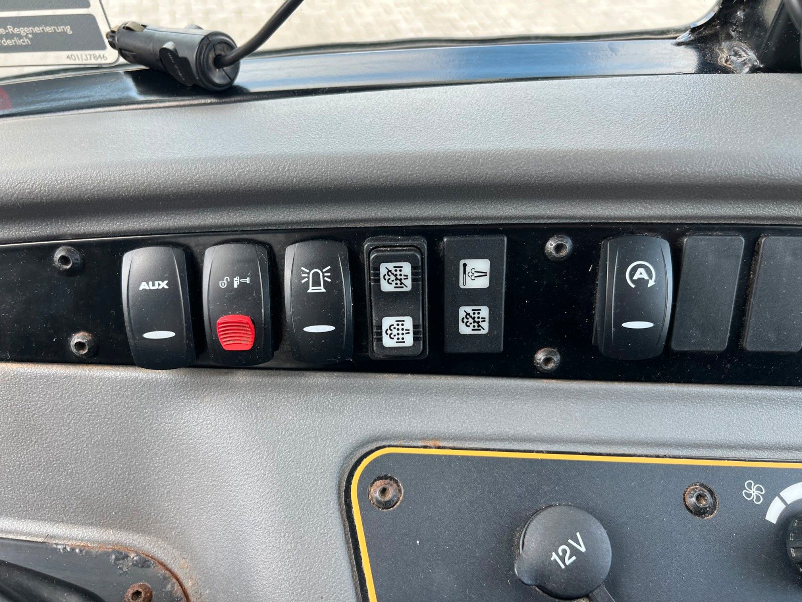 Fahrzeugabbildung JCB 407 SV / nur 268h! / Klappschaufel & Gabel