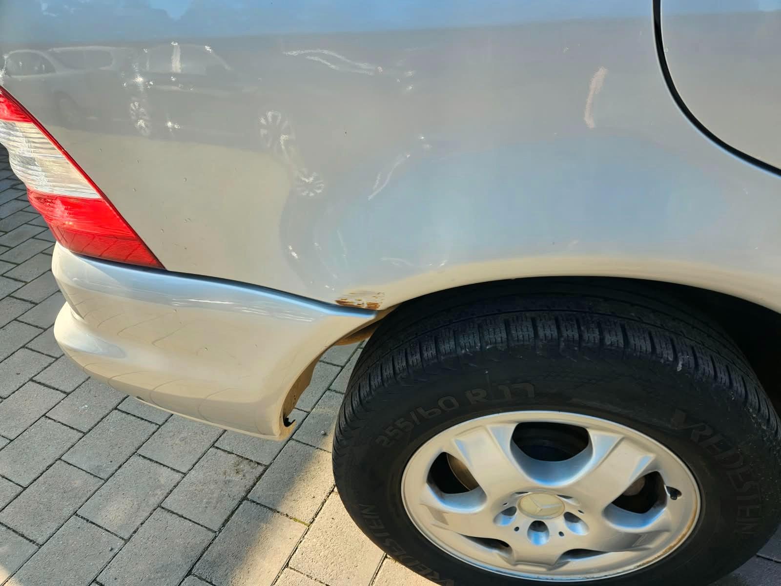 Mercedes-Benz ML270 2004 — photo 26