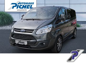 Ford Tourneo Custom - 1
