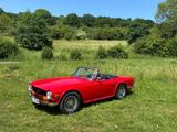 Triumph TR6 frame off restauriert  3 Weber Vergaser - Triumph TR6 Oldtimer