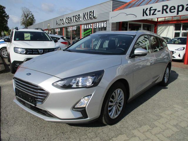 Ford Focus Turnier 1.0 EcoBoost TITANIUM