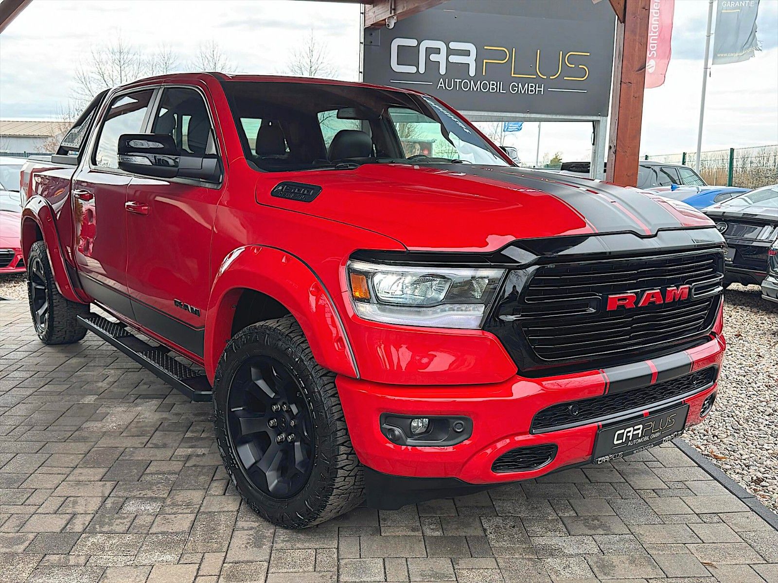 Fahrzeugabbildung Dodge RAM 5.7 V8 HEMI RED DEVIL Night Edition 4x4 LED