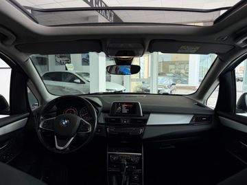 BMW 218 - 9