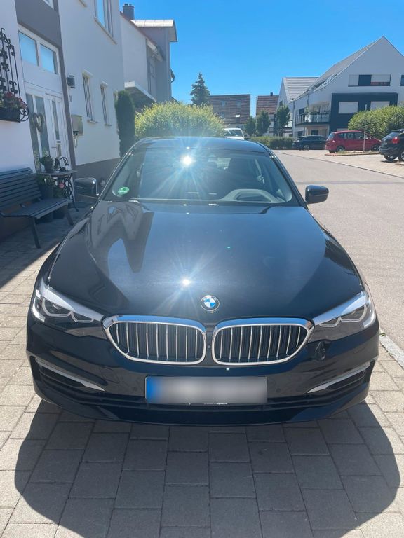 Image of BMW 530