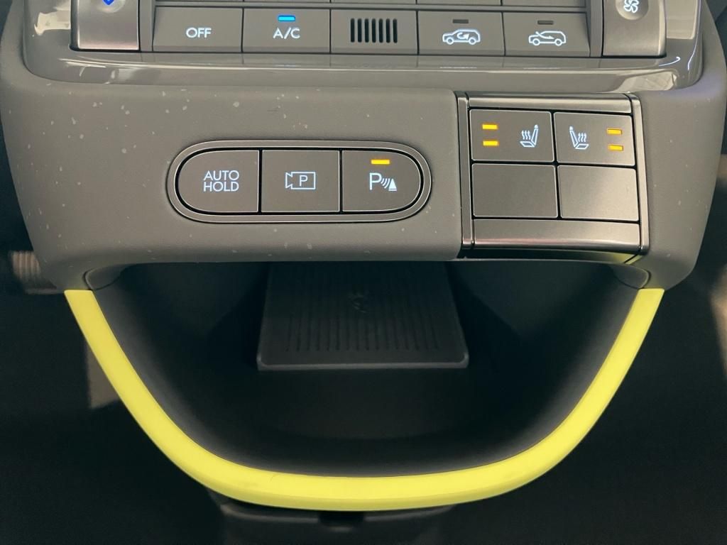 Fahrzeugabbildung Hyundai INSTER Cross EV 49 kWh KlimaA Navi SHZ KeyLess