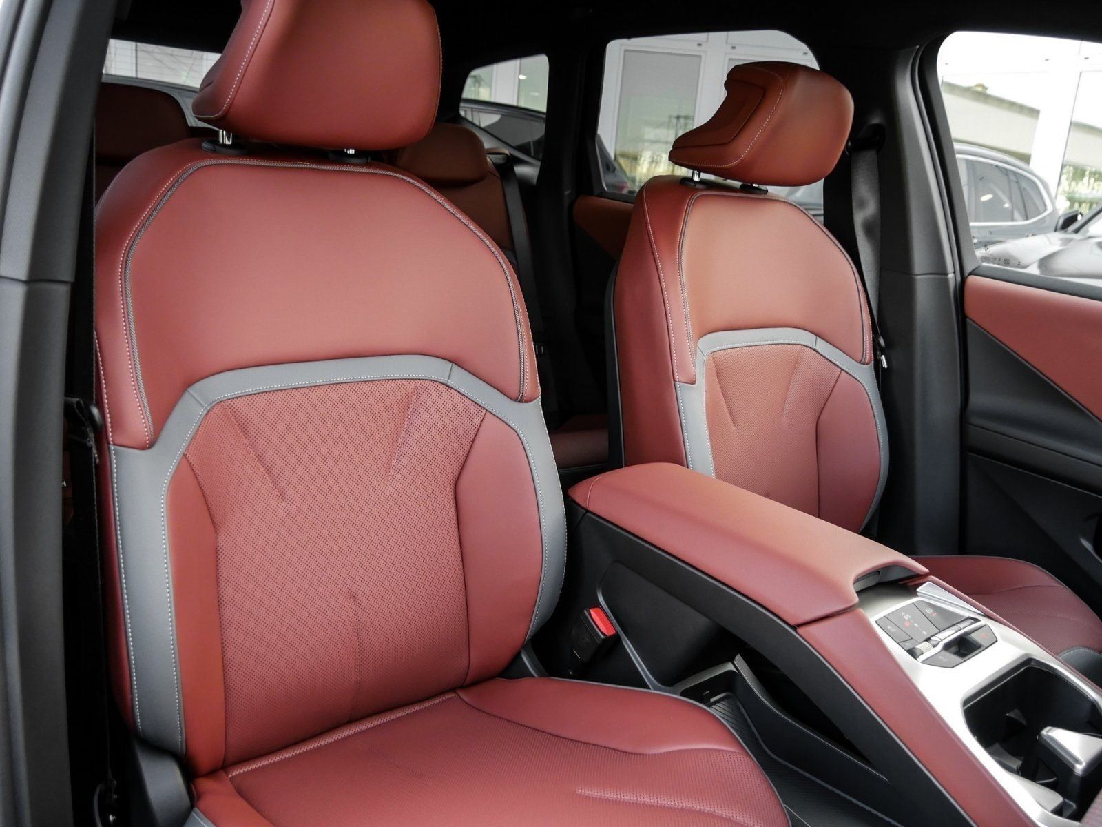 BMW iX3 - Bild 6