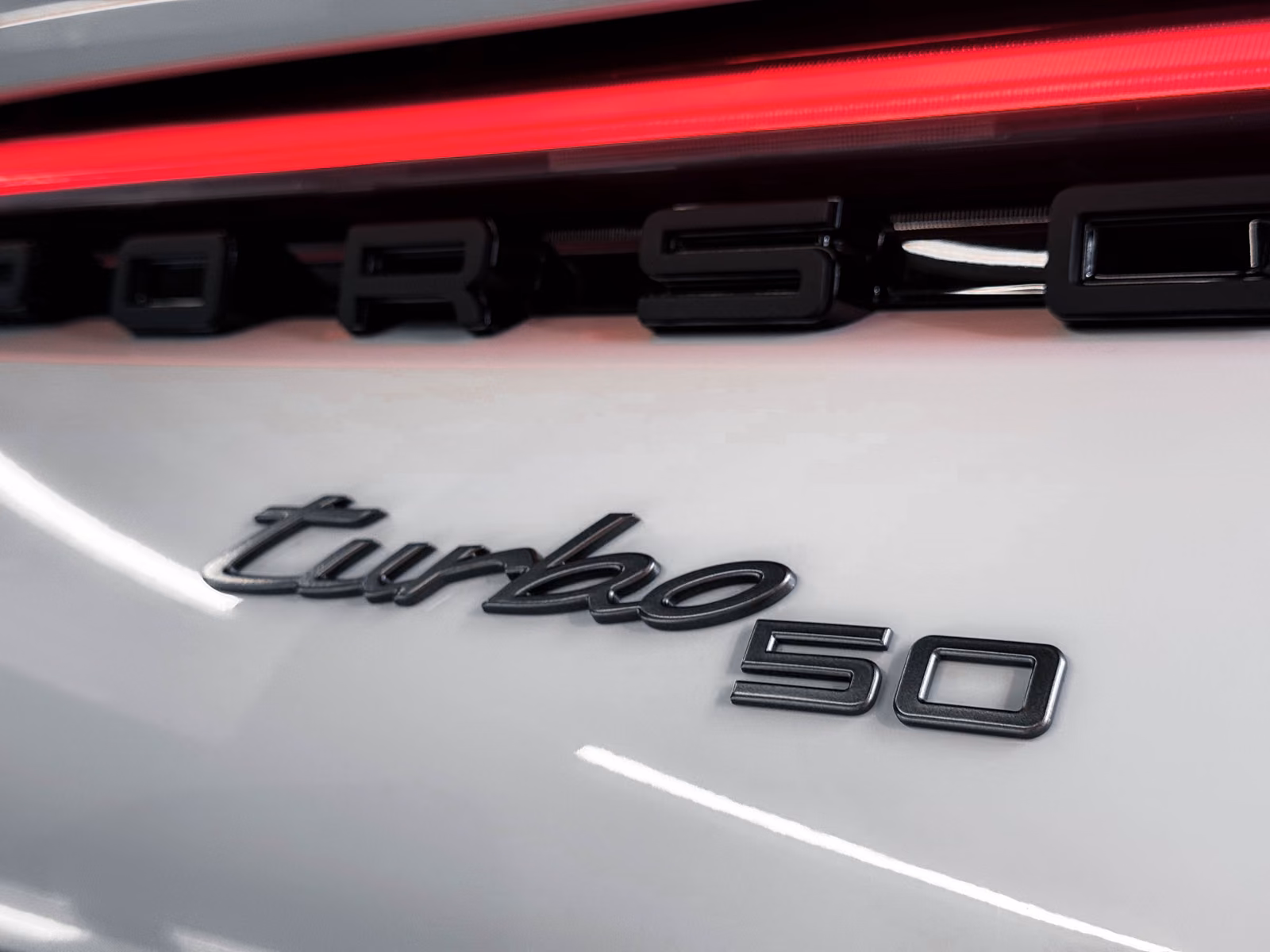 Porsche 911 Turbo S 50 Jahre Lift+Burmester+Pano+360°Kam