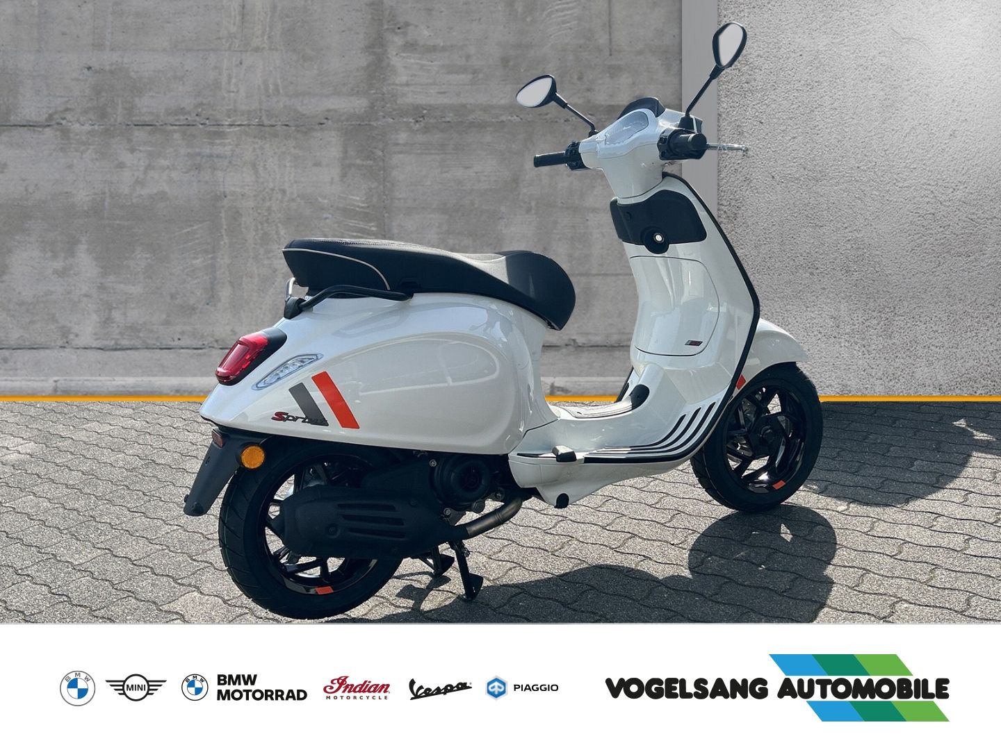 Fahrzeugabbildung Vespa Sprint 50 Sport, Black Parts, Voll-LED, Modell 2
