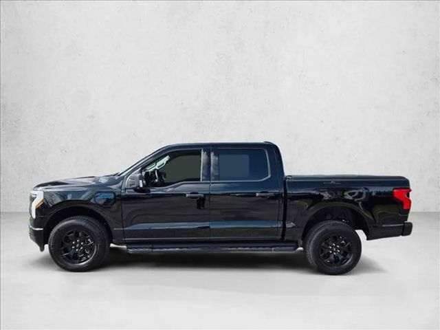 Ford F 150 Lightning XLT 2025 schwarz im Vorlauf +11