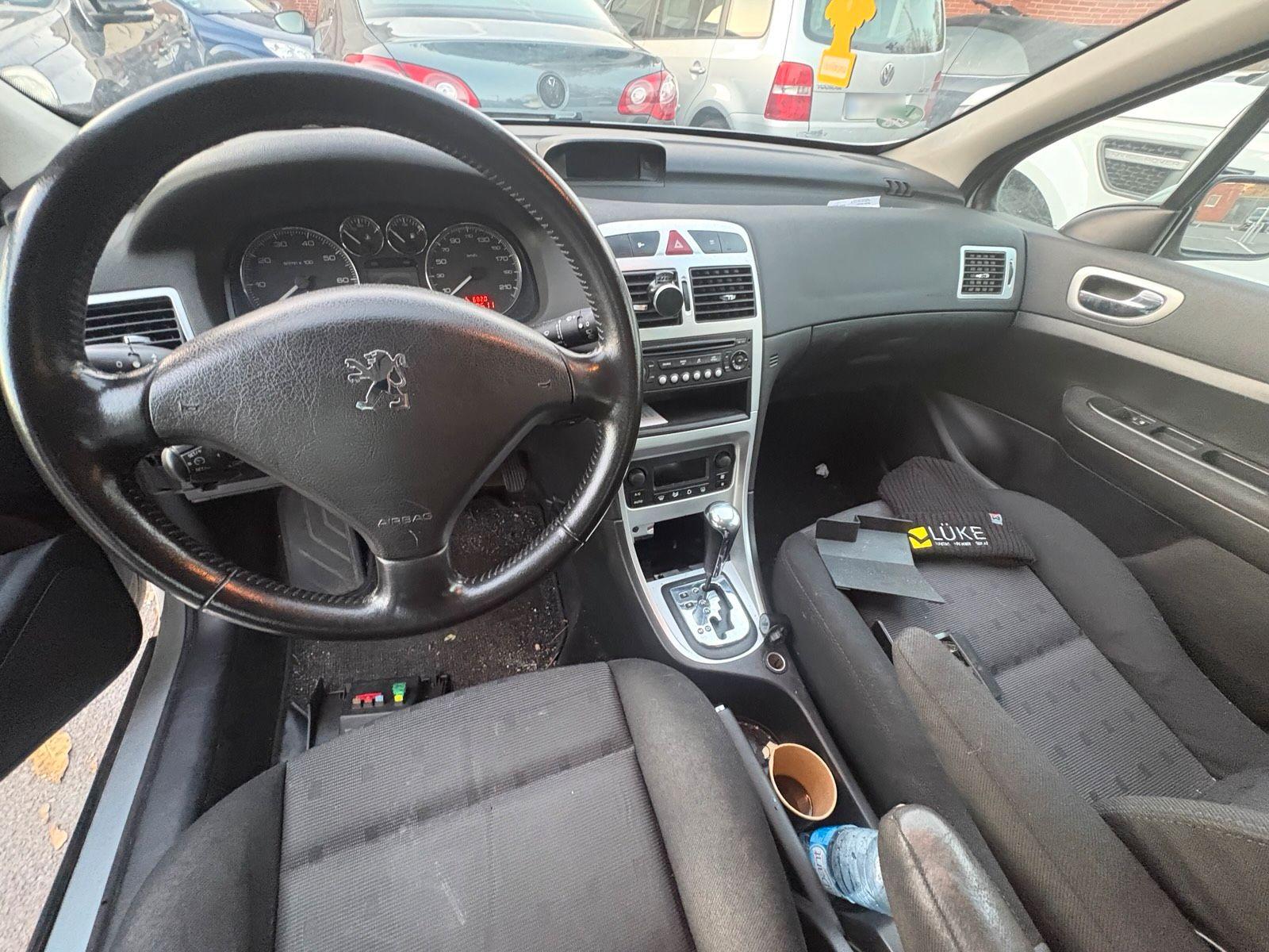Peugeot 307 2005 — photo 5