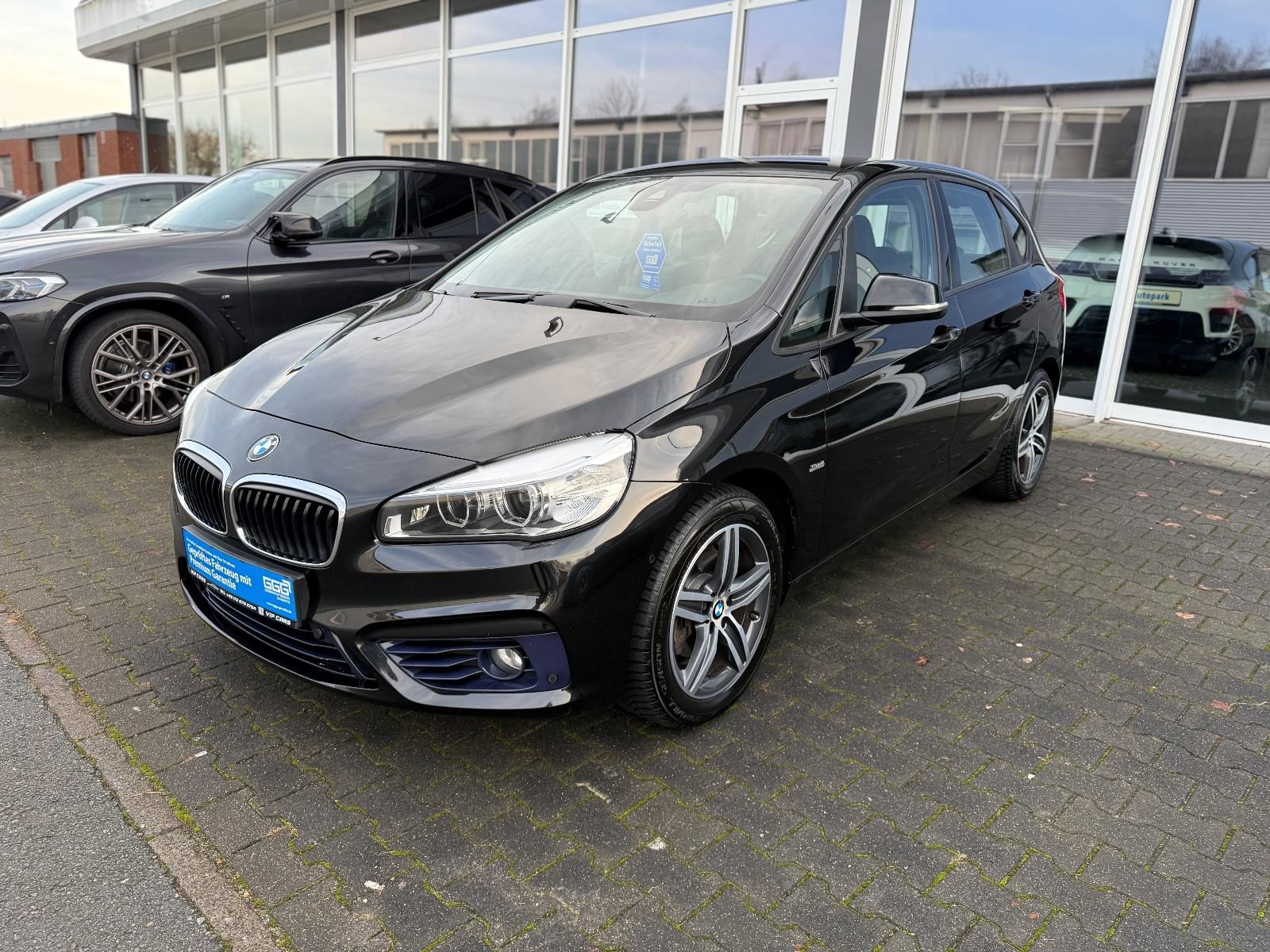 BMW 218d Active Tourer Sport Line*SHG*Navi*KeyLees*