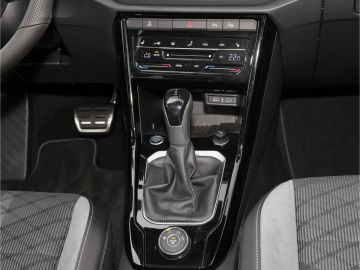 Volkswagen T-Roc R-Line 2.0 TSI 4Motion DSG AHK Pano Kamera