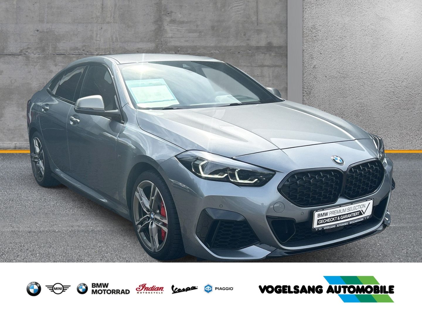 Fahrzeugabbildung BMW M235i xDrive Gran Coupe Park-Assistent Head-Up H