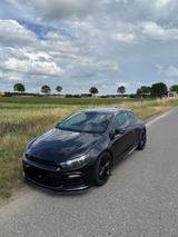 Volkswagen VW Scirocco R 2.0 TSI DSG - Volkswagen Scirocco: R Dsg