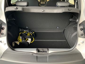 Fahrzeugabbildung Dacia Spring Essential Electric 45