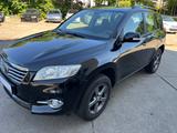 Toyota RAV 4 RAV4 Basis, 1 HAND, Tüv neu - Toyota RAV 4 Gebrauchtwagen in Frankfurt