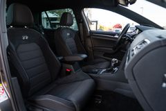 Fahrzeugabbildung Volkswagen Golf VII Lim. R 4Motion*top*8-fach bereift*