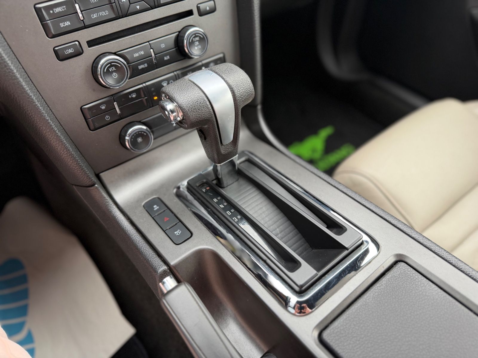 Mustang 3.8 Automatik Klima