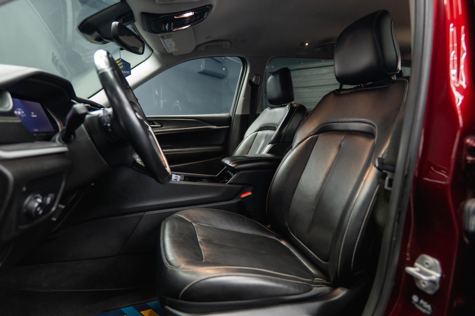 Fahrzeugabbildung Jeep Grand Cherokee 3.6 4x4 LIMITED L Modell 2022 ACC