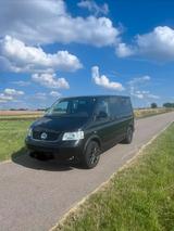 Volkswagen VW T5 2,5 tdi Multivan - VW T5 Multivan in Dresden