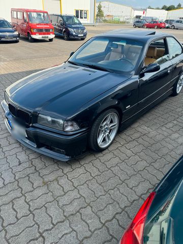 BMW E36 328 Coupé M-Paket ab Werk Evt Tausch