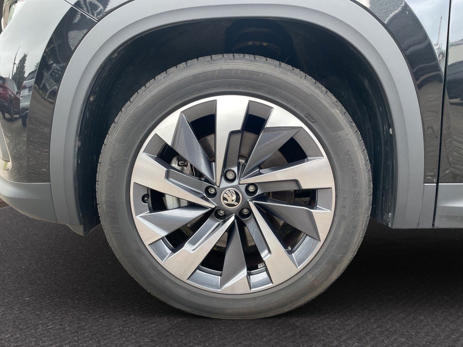 Fahrzeugabbildung SKODA Kodiaq 1.5 TSI mHEV 110 kW DSG Selection
