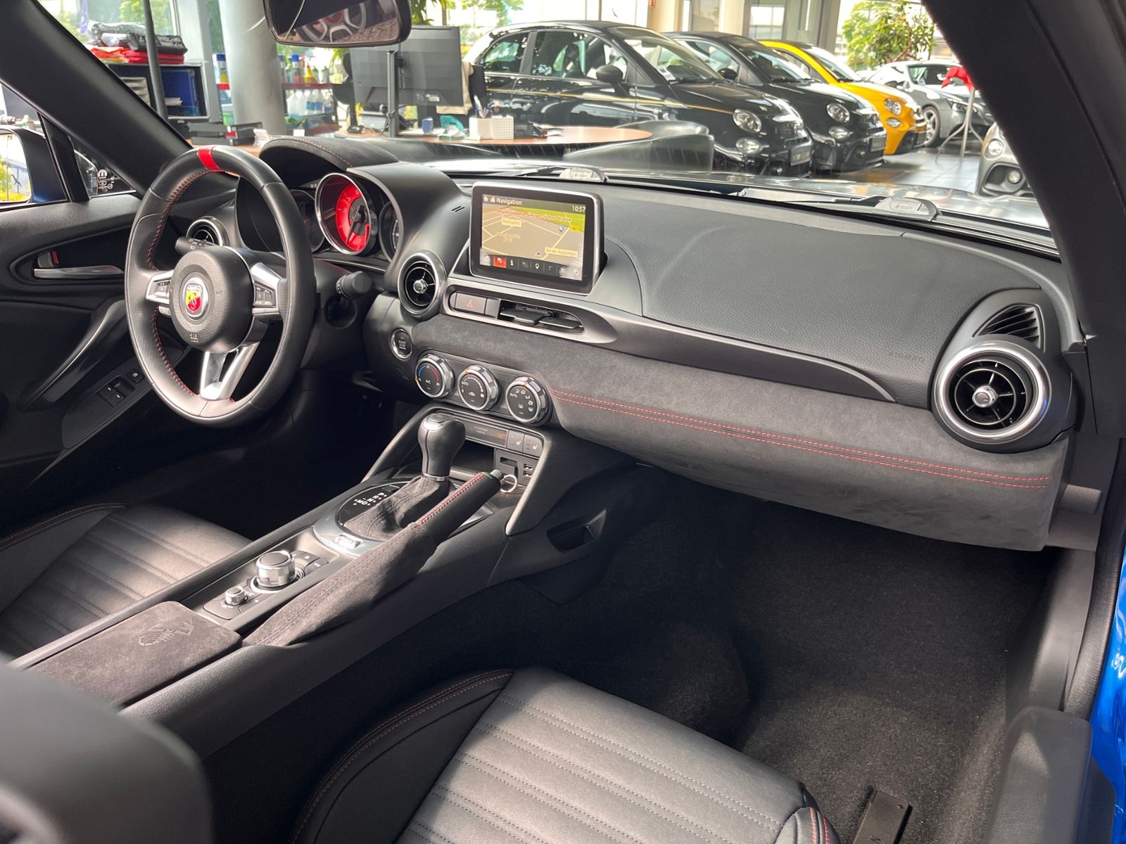 Fahrzeugabbildung Abarth 124 Spider NAVI KLIMA LED LEDER ALU BOSE