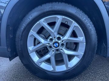 BMW iX1 xDrive30 Head-Up DAB LED RFK Komfortzg. Shz