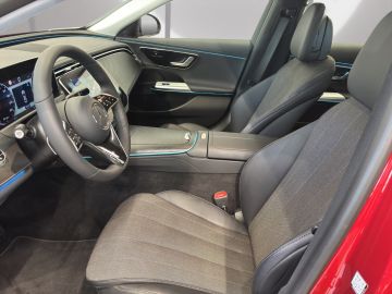 Mercedes E 200 - 5